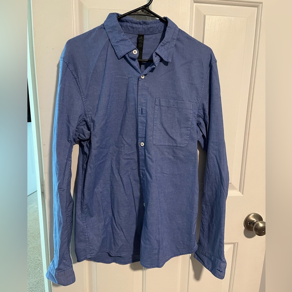 lululemon athletica Men's Casual Button-Down Shirt in Blue